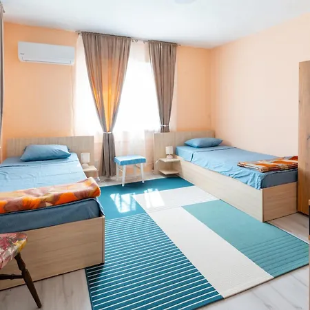 калоянови Case de vacanță *