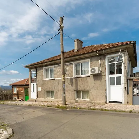 Case de vacanță калоянови